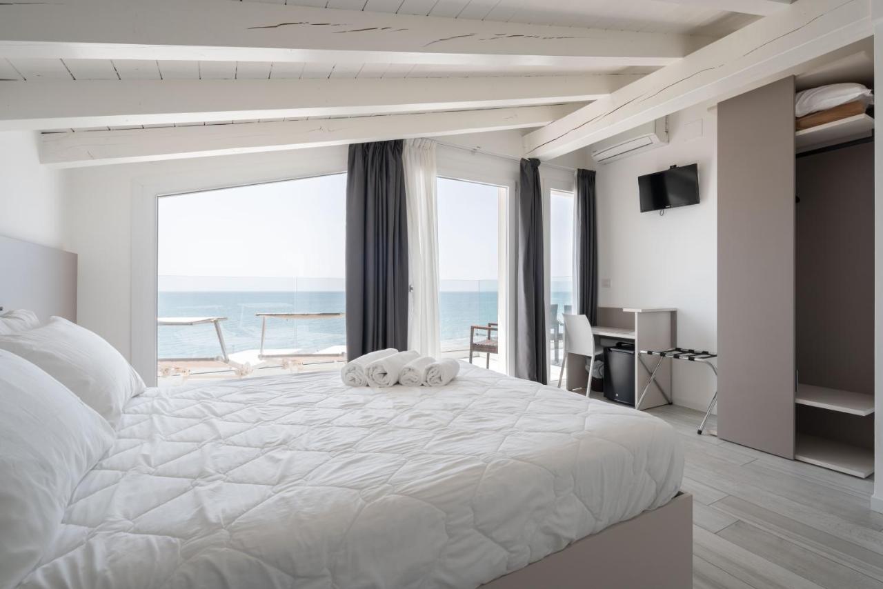Hotel Boston 3 Stelle Superior Frontemare Lido di Jesolo Exterior foto